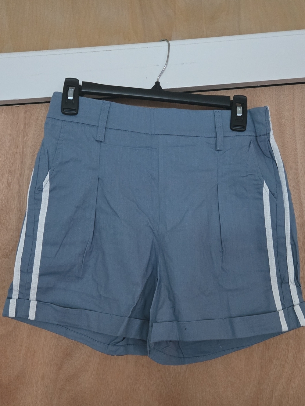 Women’s Casual Side-Stripe Shorts - Blue